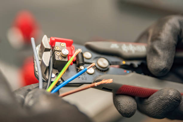 Best Residential Electrician Services  in Hillcrest, NY